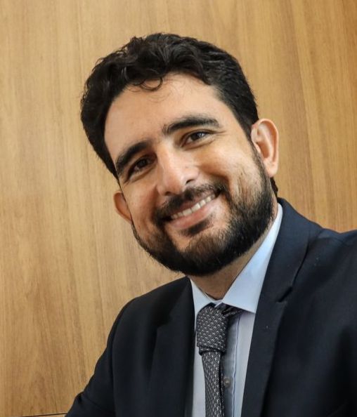 Foto do Dr. André Pederneiras